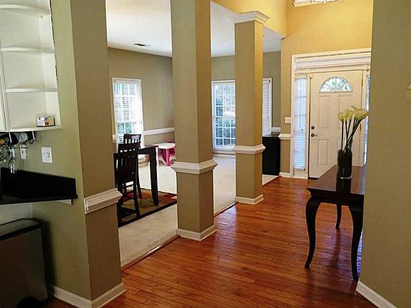 2nd image of 3138 Blairhill Ct