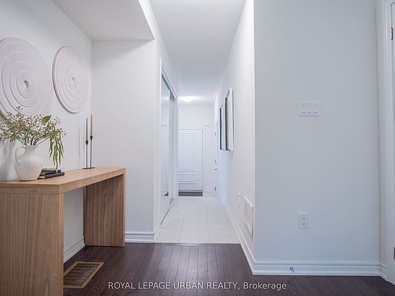3rd image of 3963 Lodi Rd