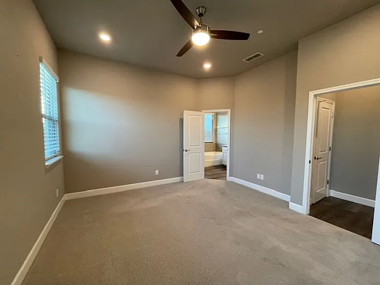 5073 Creekhollow Way — Photo 14