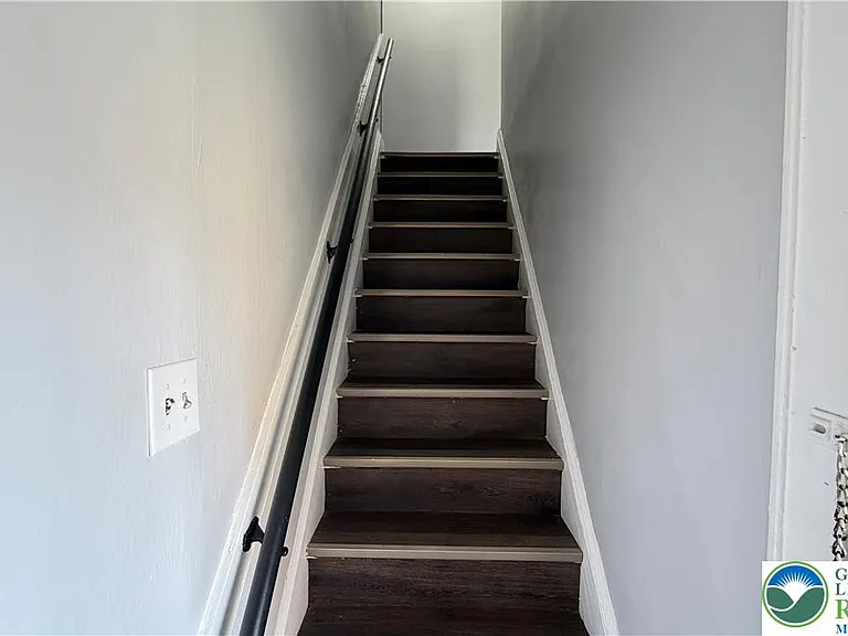 156 Hanover St #156B — Photo 4