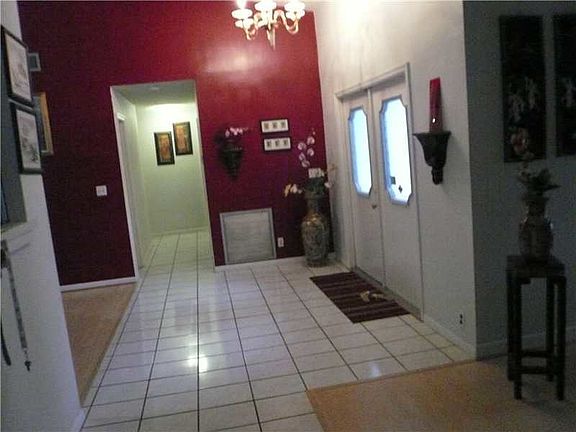 5th image of 7000 NW 49th Pl