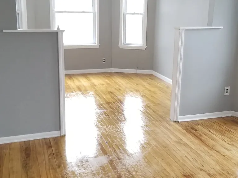 100 Fairmont Ave #3 — Photo 5