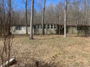 3303 Watts Ln SW, Mauckport, IN 47142