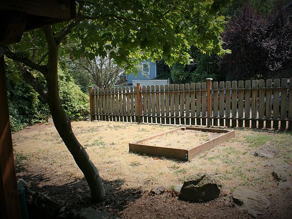 Front yard may accommodate a garden