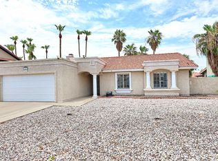1643 E FAIRVIEW Street, Chandler, AZ 85225