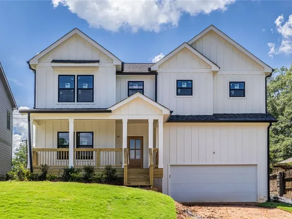 278 1st Ave, Scottdale, GA 30002