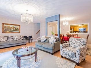 64 Rockwood Dr #7, Rockaway, NJ 07866