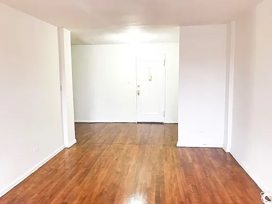 Rented by Showcase Realty | media 8