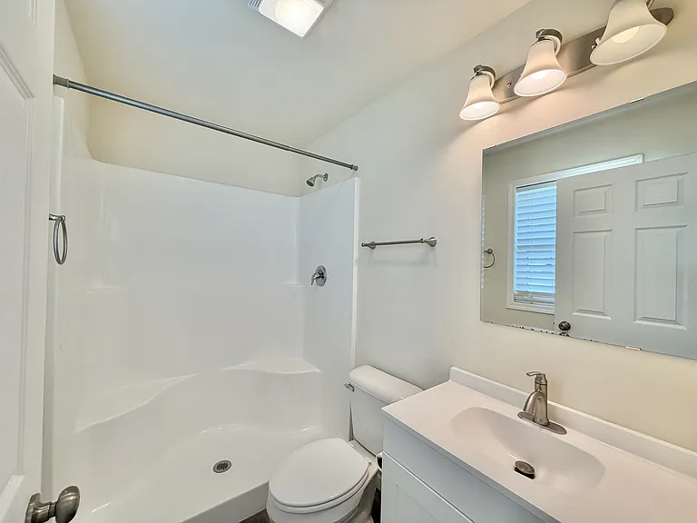 118 Cedar Ave — Photo 15