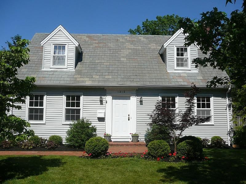 1st image of 1919 Glenn Ave