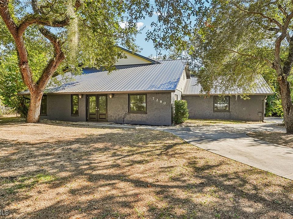 1st image of 7280 Pelas Cir