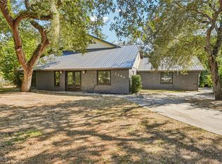 7280 Pelas Cir, North Fort Myers, FL 33917