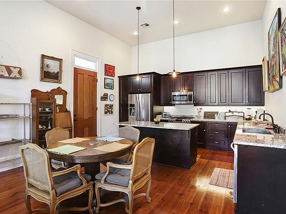 4th image of 1516 Gov Nicholls St