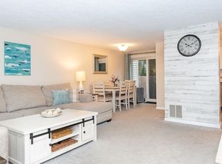 8 Cedarbrook Vlg UNIT E, Rochester, NH 03867