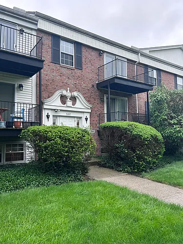 5357 Portland St #302 Photo 1