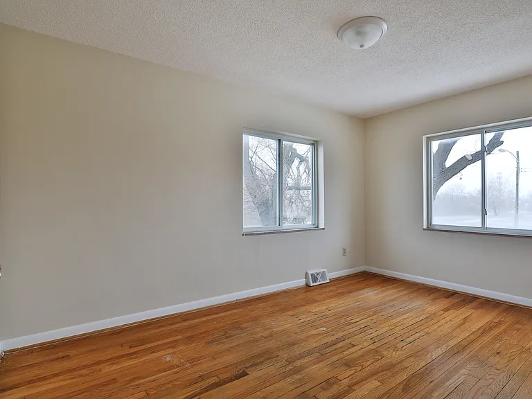 460 E Norwich Ave #A — Photo 19
