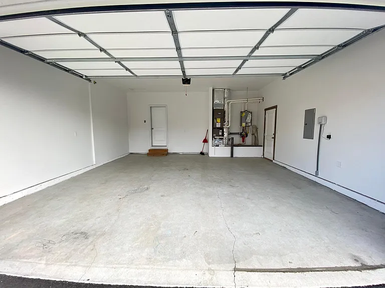 4354 N Donovan Ln — Photo 24