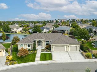 739 S Idaho Pl, Kennewick, WA 99336
