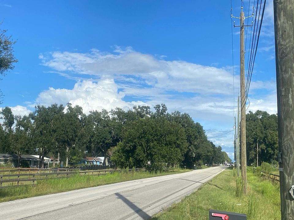 2nd image of 6709 W Knights Griffin Rd
