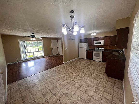 4th image of 1307 N McLaren St