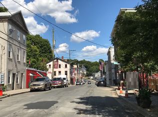 52 Main St, Chester, NY 10918