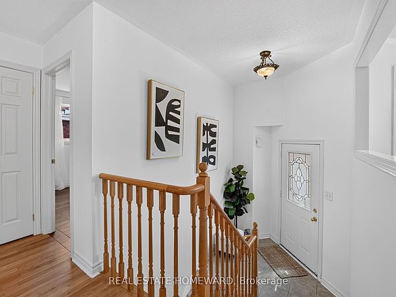 3rd image of 26 Nicole Marie Ave
