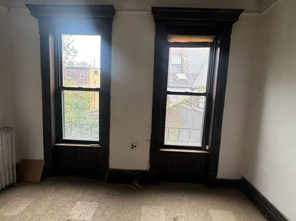 8 East 128th Street image 5 of 13