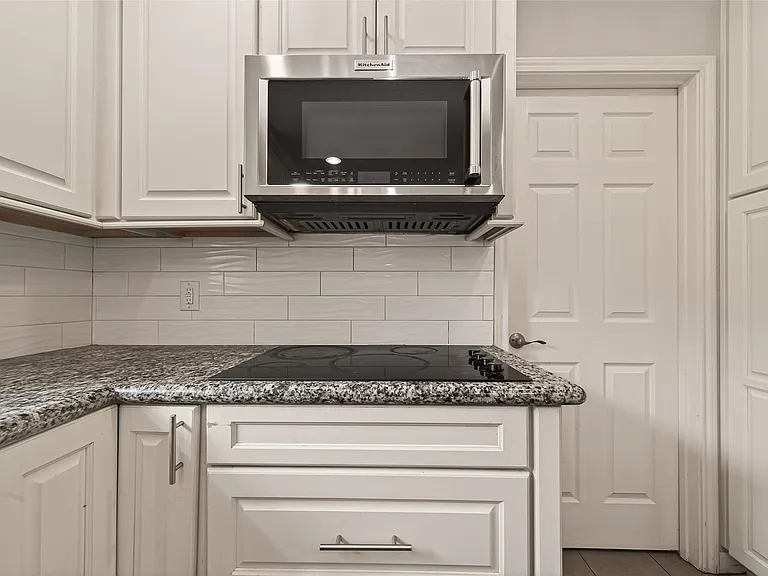 14507 Ravenhurst Ln — Photo 16