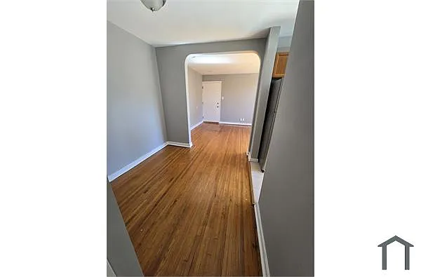 Building Photo - 21 N Carpenter Ter #1L