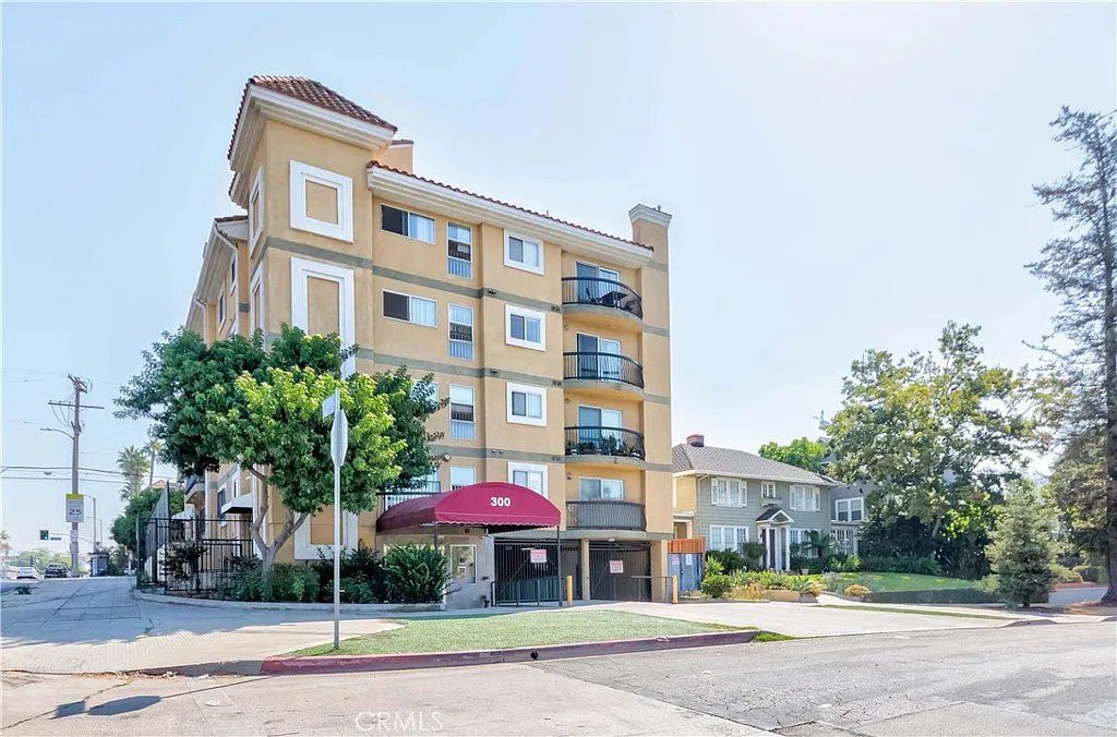 1 bed, 650 sqft, $1,850 — Photo 1