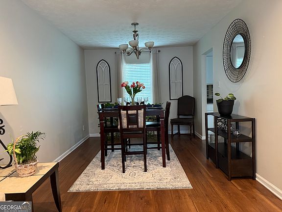 3rd image of 3823 Rock Hollow Ct