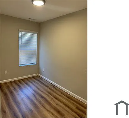1944 3rd St NE #2 — Photo 15