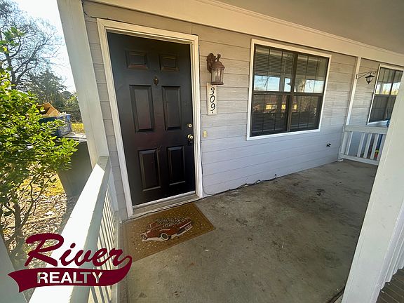 3rd image of 309 Lake Ave