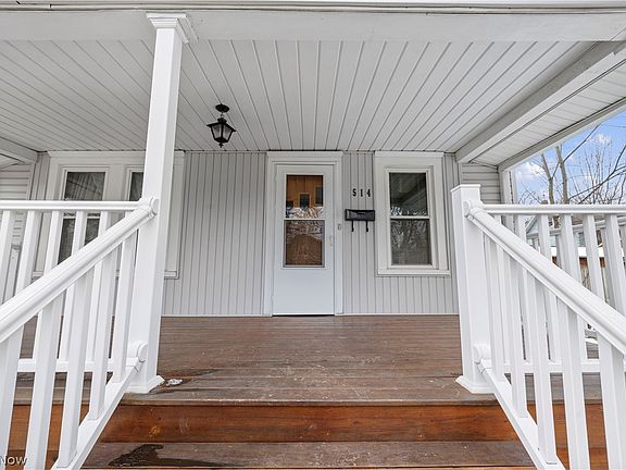 4th image of 514 Tompkins Ave
