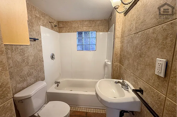 308 E Vogel Ave #2 — Photo 17