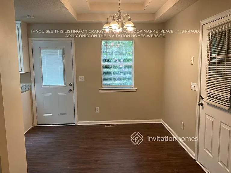 109 Childers Rd — Photo 6