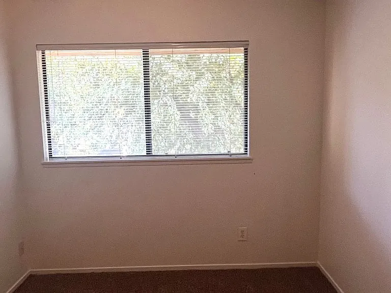 1001 Mohawk St #13 — Photo 5