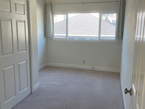3rd image of 208 1st St #11302254
