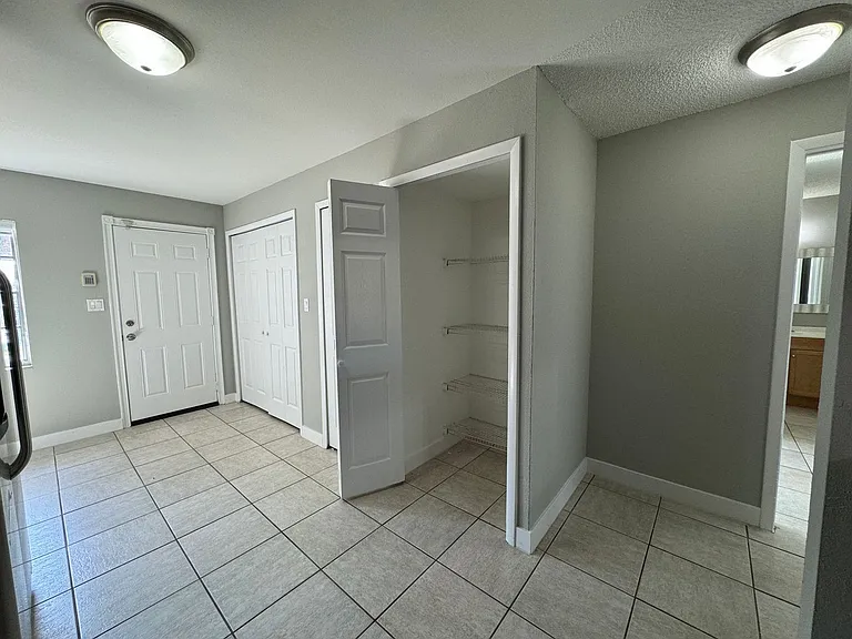 1357 Sophie Blvd — Photo 7