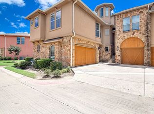 2635 Villa Di Lago UNIT 1, Grand Prairie, TX 75054