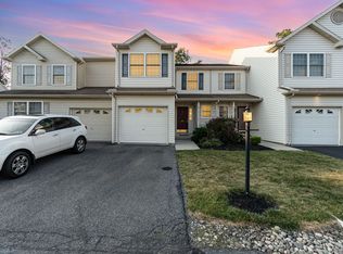 141 Oaklea Rd, Harrisburg, PA 17110