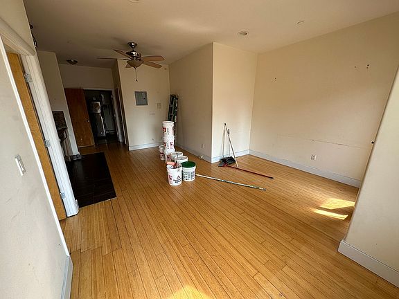 3rd image of 467 Vanderbilt Ave #4A