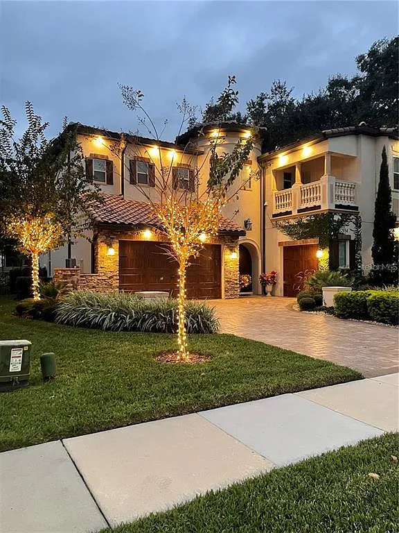 4 bed, 4.5 bath, 3636 sqft, $6,800 — Photo 4