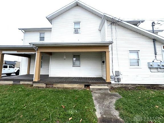 2nd image of 444 E Ash St
