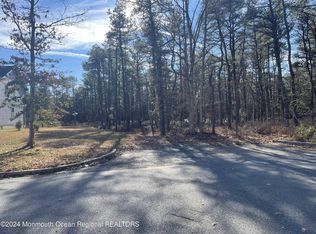 471 Harding Ave, Bayville, NJ 08721