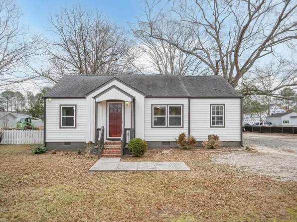 212 Hester St, Knightdale, NC 27545