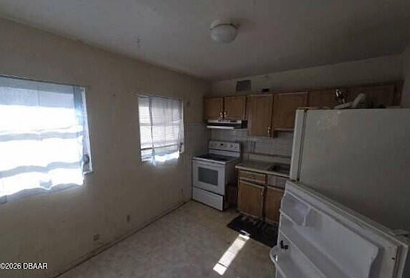 3rd image of 264 Laws Ln