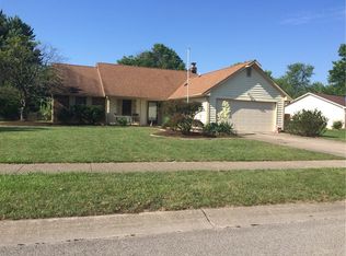 8566 Scarsdale Dr E, Indianapolis, IN