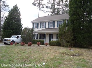 102 Sarabande Dr, Cary, NC 27513