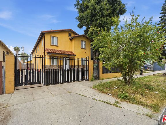 3rd image of 8822 Orchard Ave